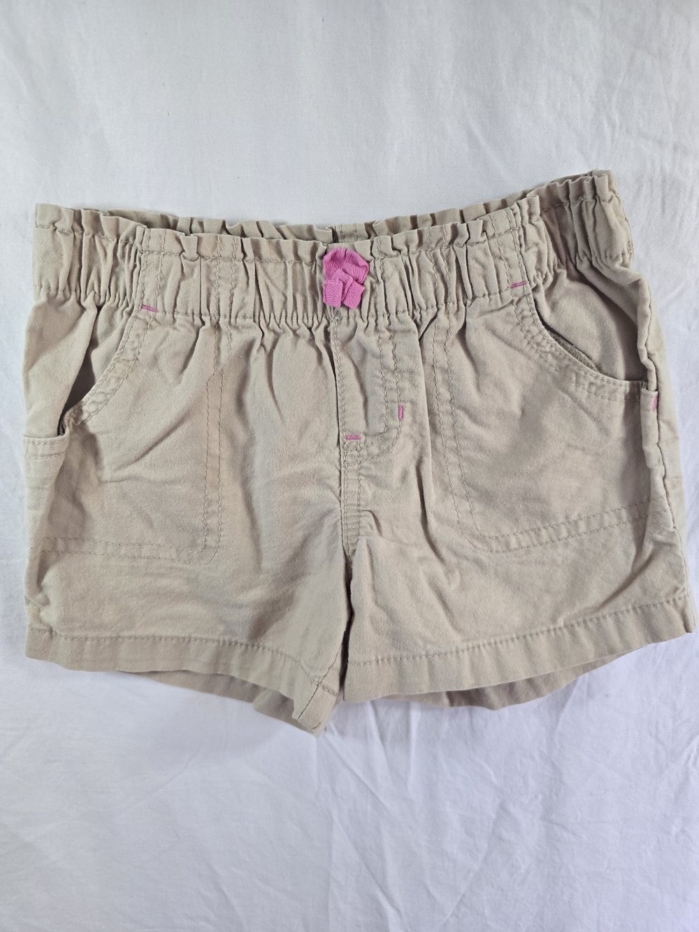 Circo Khaki Elastic-Waist Kids Shorts with Pink Bow